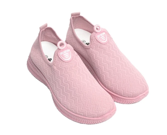 Knit: Lebih fleksibel dan breathable