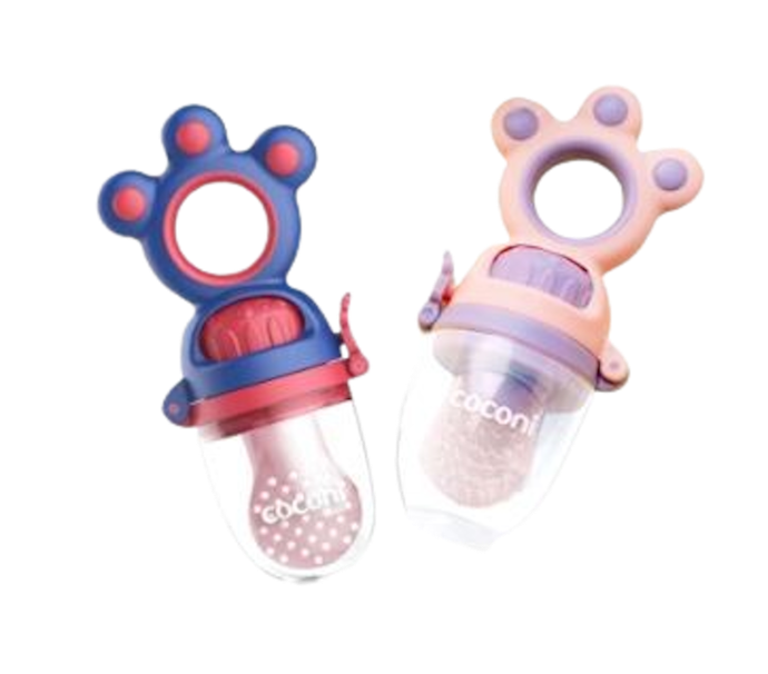 Untuk bayi yang baru memulai MPASI, pilih empeng buah yang digenggam