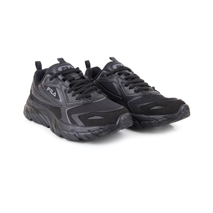 Running shoes, nyaman untuk lari ke mana pun