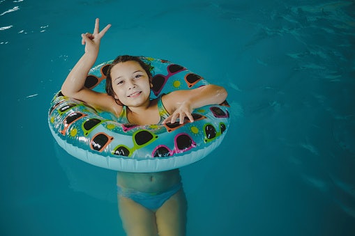 Swim ring, untuk anak usia 3 tahun ke atas