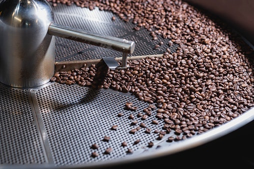 Roastery: Commercial roaster standar industri berkapasitas minimal 15 kg