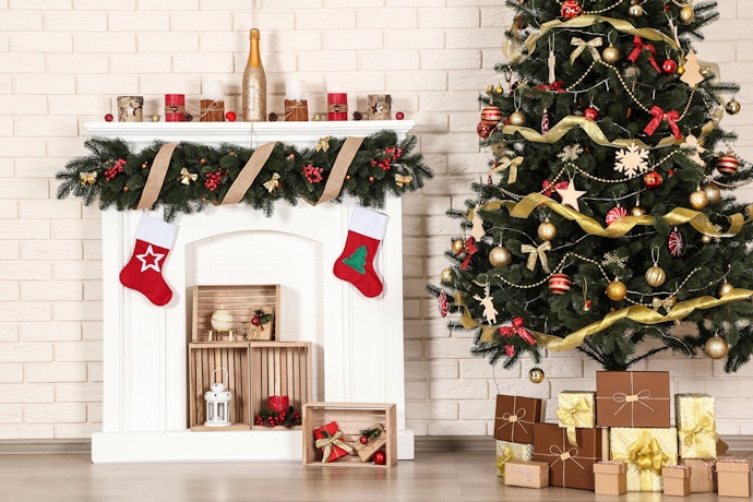 Dekorasi Natal klasik: Pilih kombinasi warna merah dan hijau serta model hiasan tradisional