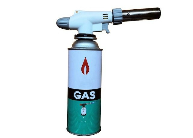 Kaleng gas portabel, harganya terjangkau dan mudah didapat