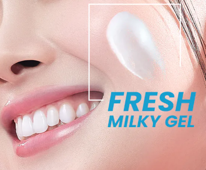 Kulit berminyak: Sunscreen gel atau losion dengan oil control, seperti niacinamide