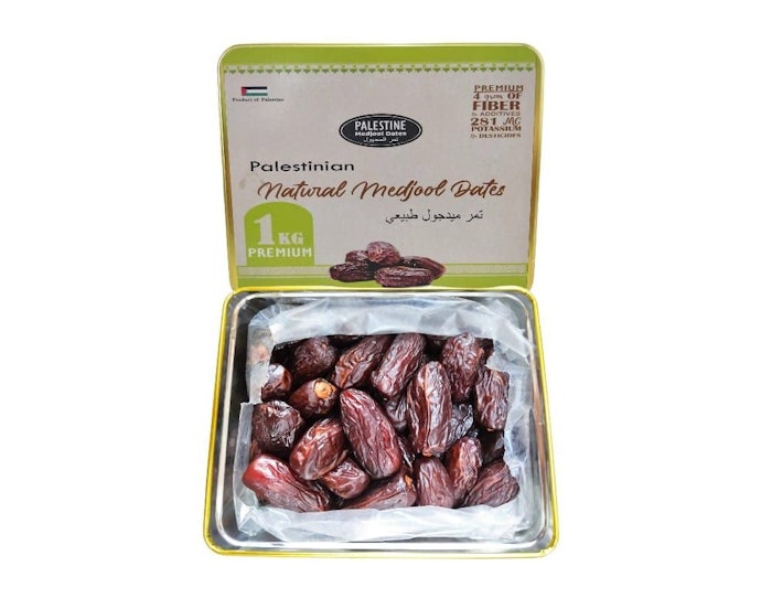 Untuk dikonsumsi keluarga kecil (2-4 orang), pilih kurma Mendjool 1 kg sampai 2 kg