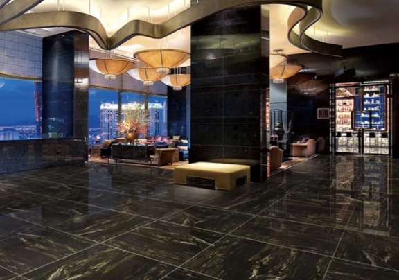 Motif marble atau warna gelap seperti hitam: Memberi kesan mewah dan elegan