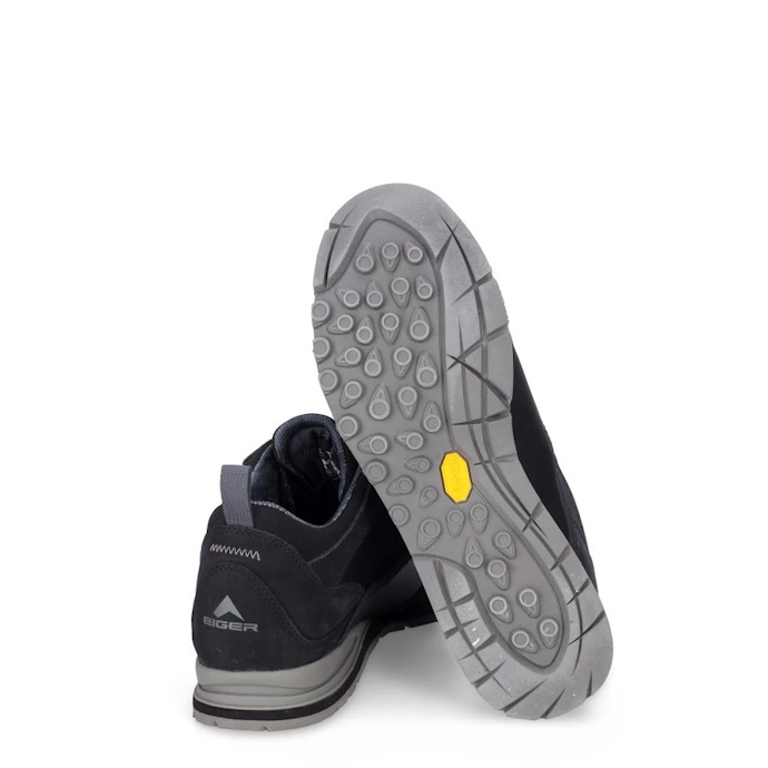 Grip outsole Vibram: Aman untuk berbagai permukaan
