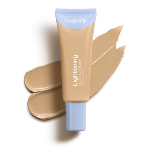 Foundation liquid: Formula paling ringan sehingga tak membebani kulit