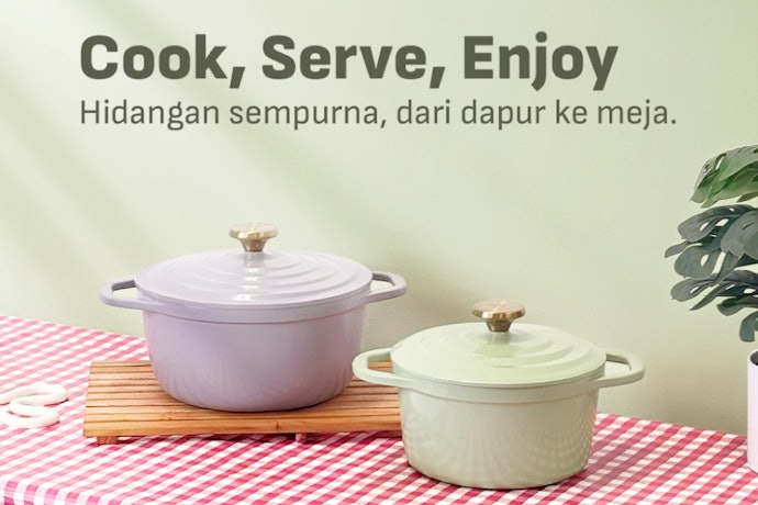 Pot atau casserole: Ideal untuk memasak dalam porsi sedang hingga besar, seperti sup dan sayur berkuah