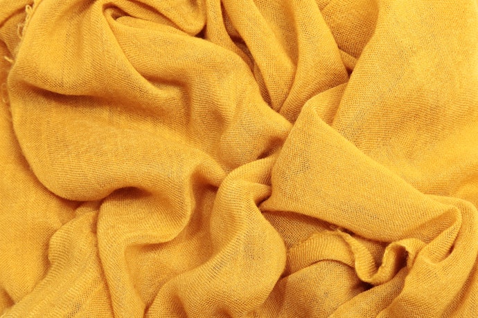 Kulit sawo matang: Warna yang terang mampu tampilkan look yang eksotis
