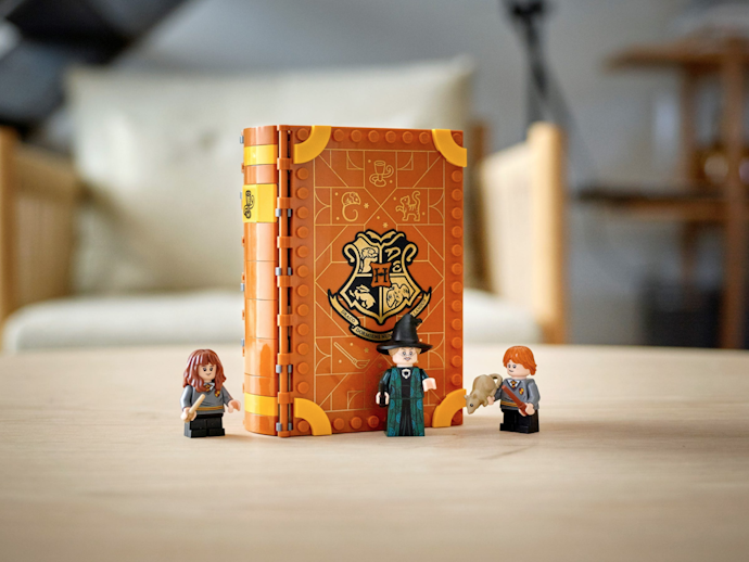 Playbook sets: Buku kecil yang mudah disimpan