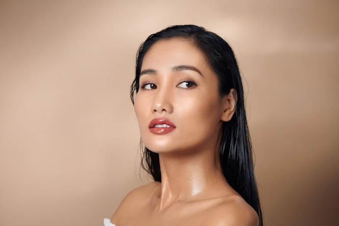 Skin tone sawo matang, hindari memakai lipstik warna cokelat