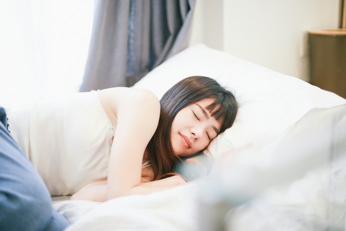 Soft: Cocok untuk Anda yang tidur menyamping