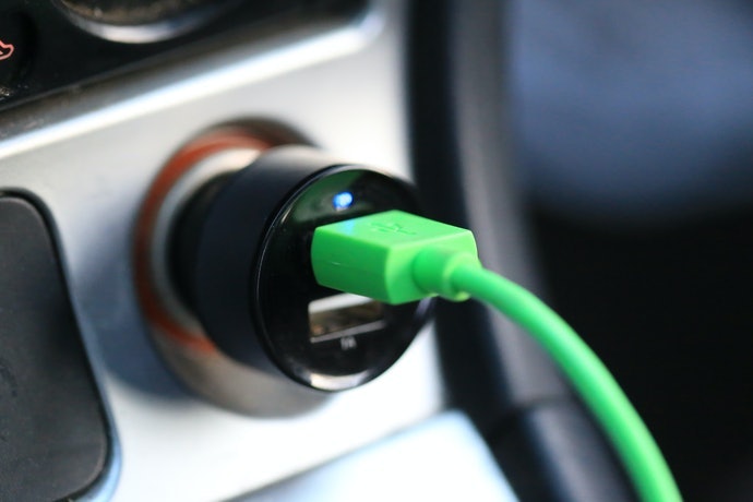 Periksa standar quick charge tercepat untuk saat ini