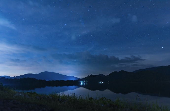 Mode bulb, sangat direkomendasikan untuk fotografi pada malam hari