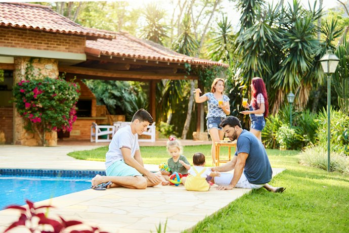 Villa dengan view yang indah, cocok untuk refreshing bersama keluarga