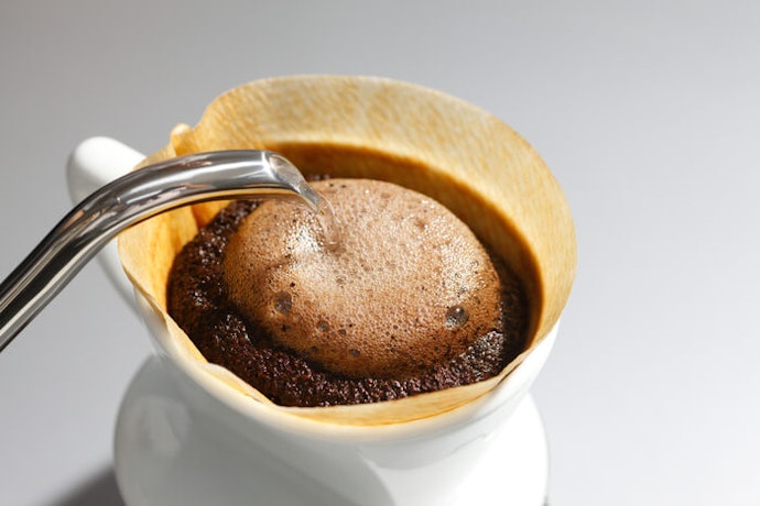 Perhatikan cara mengukus dan menyeduh kopi yang benar