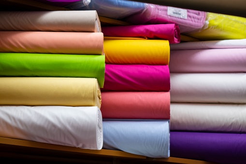 Bahan moscrepe dan rayon, modis dan kekinian