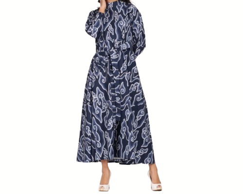 Maxi dress simpel: Para hijabers dapat memilih dress dari Batik Trusmi untuk dipakai ke acara nonformal