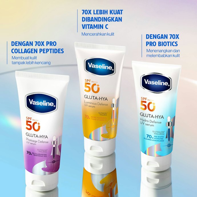 Untuk penggunaan siang hari: Pilih Vaseline Intensive Care Healthy Sunblock SPF30 PA+++ atau produk berlabel "UV Lotion"