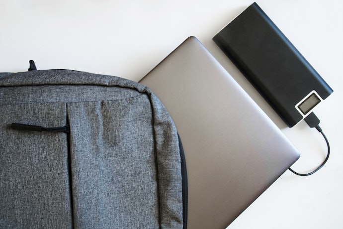 Slot khusus untuk laptop bagi mahasiswa atau pekerja
