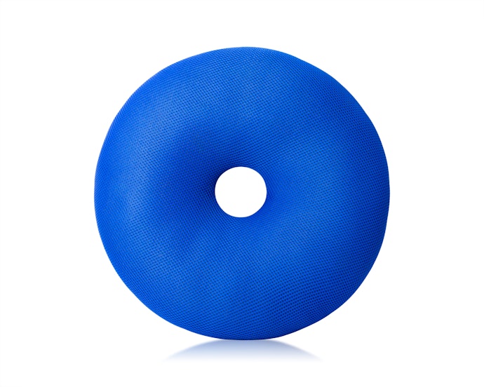 Bantal duduk donat, pas digunakan untuk penderita wasir