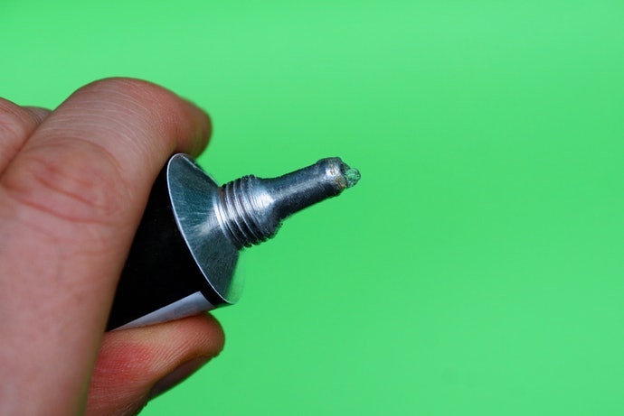 Lem akrilik: Merekat erat untuk jenis ABS resin, PVC, dan akrilik