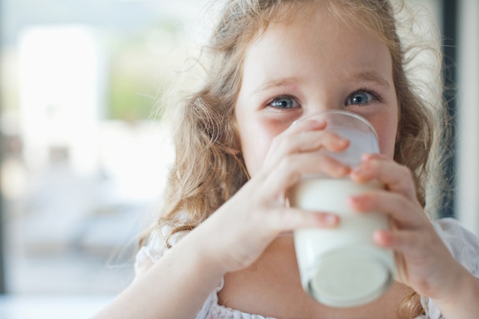 Dancow dan Lactogrow: Susu bernutrisi sesuai dengan usia anak
