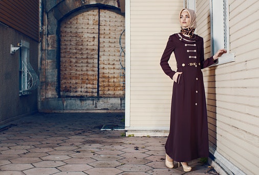 Gamis potongan A-line, cocok untuk Anda yang bertubuh kurus