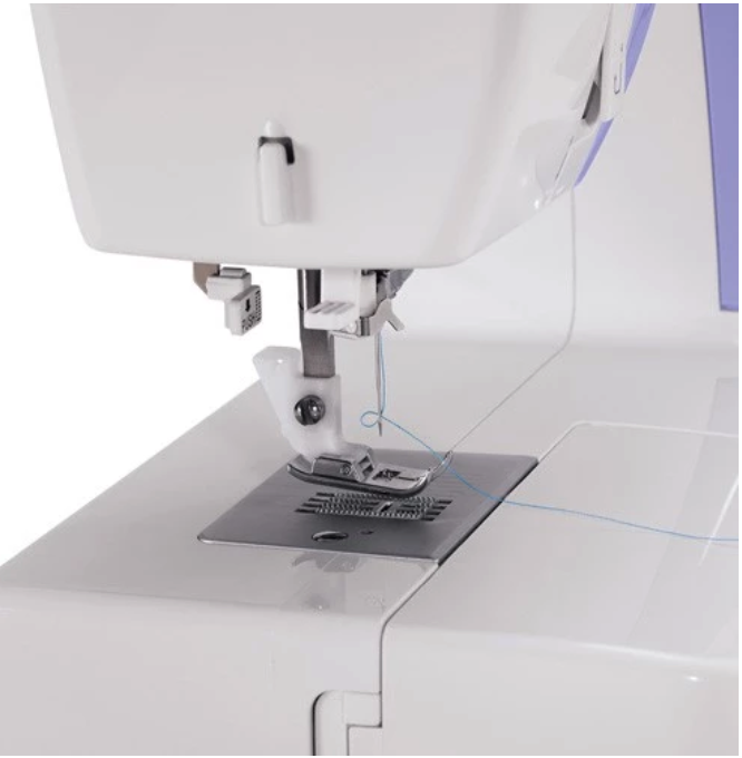Drop-in bobbin dan automatic needle threader, untuk memudahkan pemasangan benang
