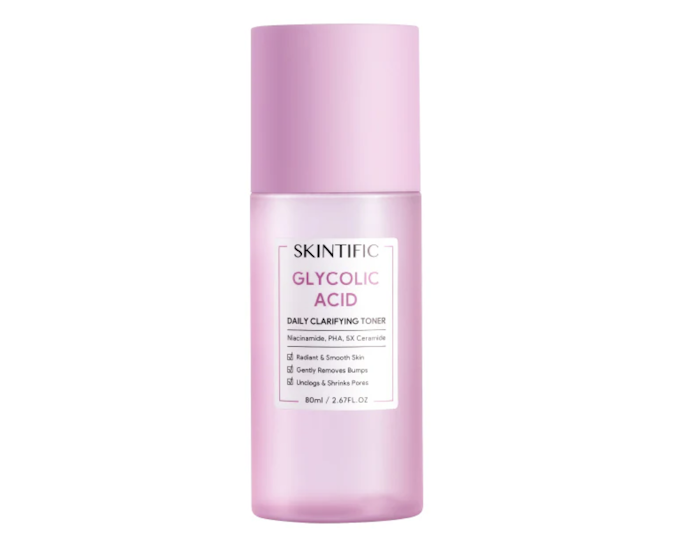 Jika ada bekas jerawat, pakai Glycolic Acid Daily Clarifying Toner atau Niacinamide Brightening Essence Toner