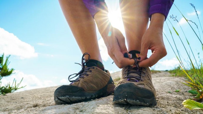 Outdoor shoes, untuk Anda yang hobi melakukan kegiatan outdoor