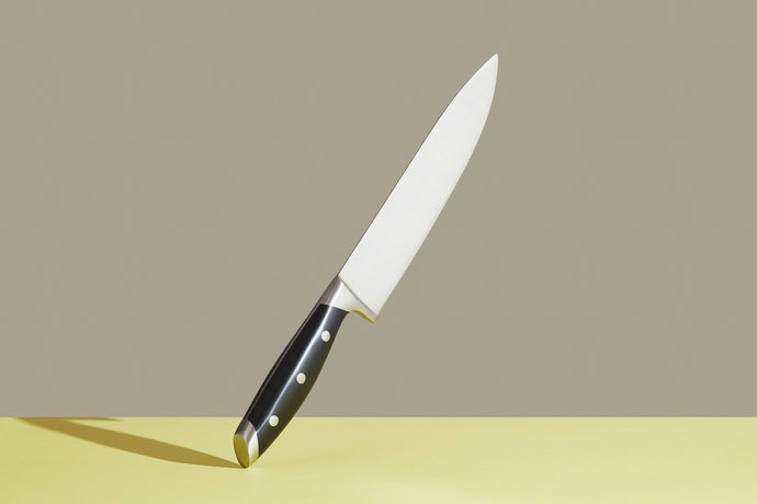 Chef's knife dan Santoku knife, pisau serbaguna yang bisa memotong berbagai bahan makanan