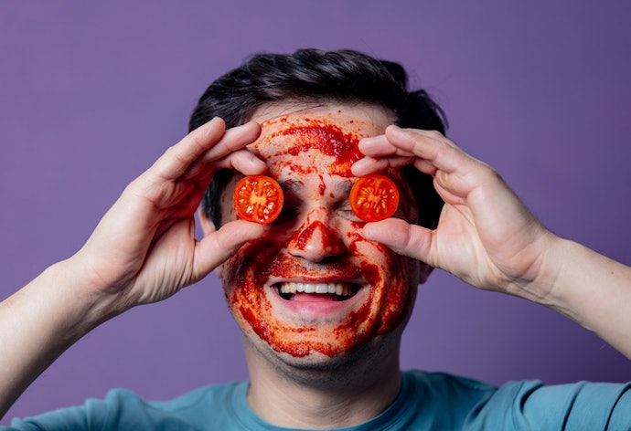 Wash-off mask, masker bilas yang terasa lembut di kulit