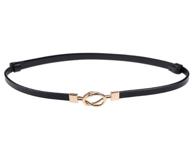 Look'Is: Strap kulit dengan aksen gold membuat sabuk terkesan classy dan juga timeless