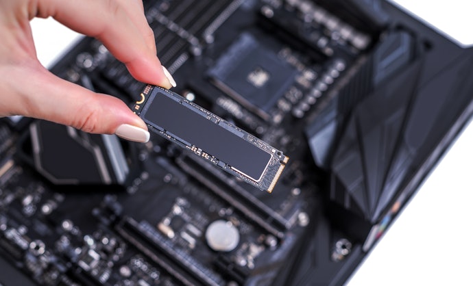 Memori SSD lebih aman saat laptop dipindah-pindahkan