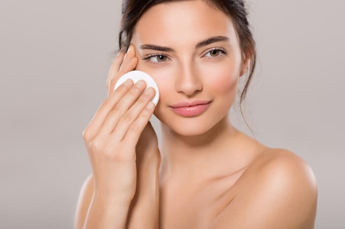 Maskara oilproof, tahan minyak cocok untuk kulit berminyak