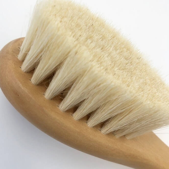 Bahan natural: Untuk bayi yang memiliki kulit kepala sensitif