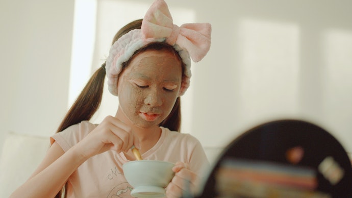 Clay mask, efektif menyerap minyak berlebih dan kotoran di kulit