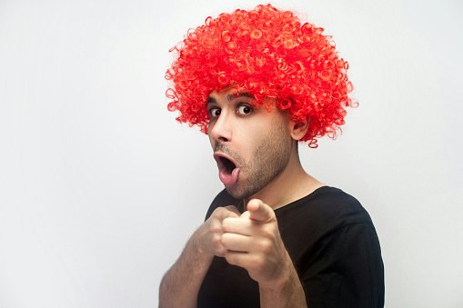 Colorful: Cocok untuk cosplay atau party