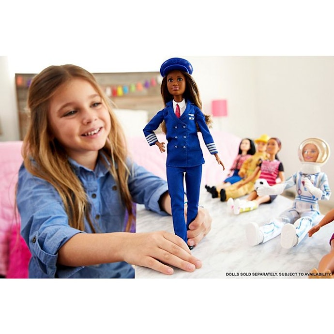 Seri Career Doll dan Made to Move untuk si kecil yang aktif