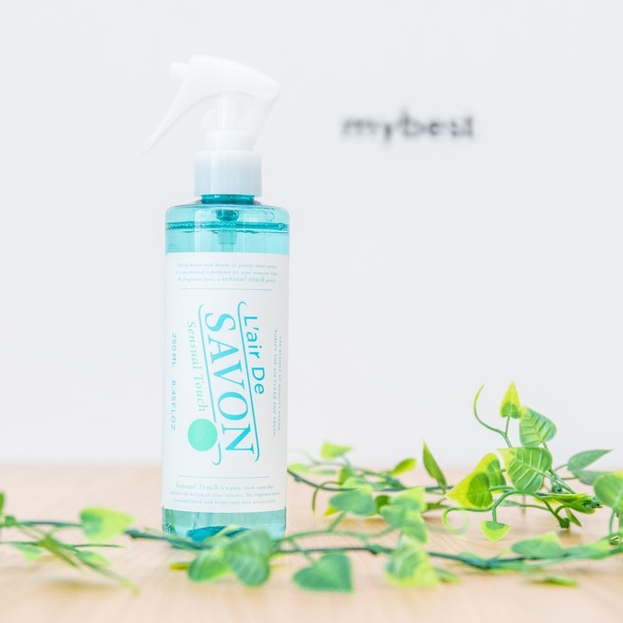 Spray penghilang bau ruangan, bisa digunakan sebagai pengharum ruangan
