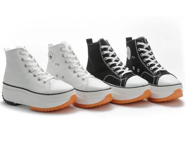 Vera Nevada: Dapatkan look ala siswa di drama Korea dengan sneakers wedges branded bertali setinggi mata kaki