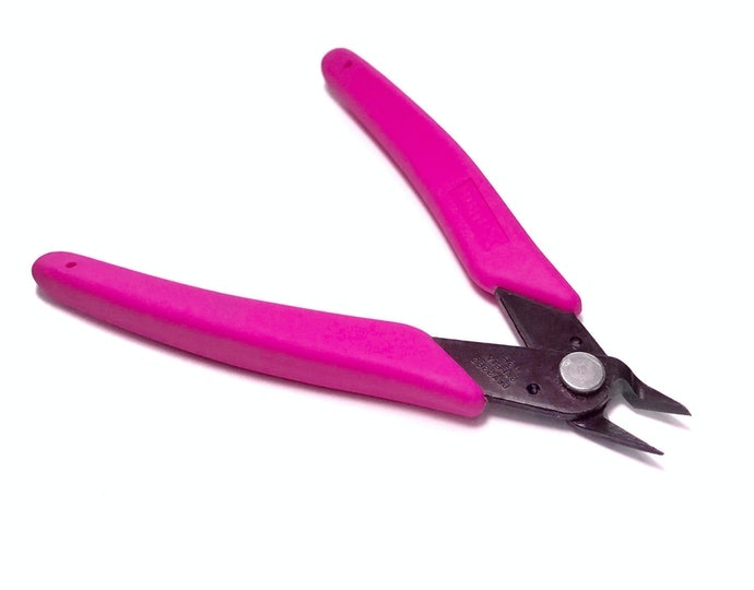 Tang plastic cutting, untuk memotong material plastik