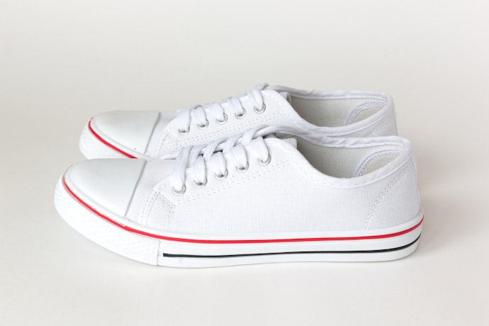 Sneakers, fleksibel untuk berbagai aktivitas sehari-hari
