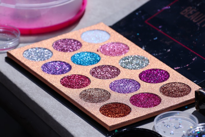 Eyeshadow palette, banyak pilihan warna untuk dikreasikan