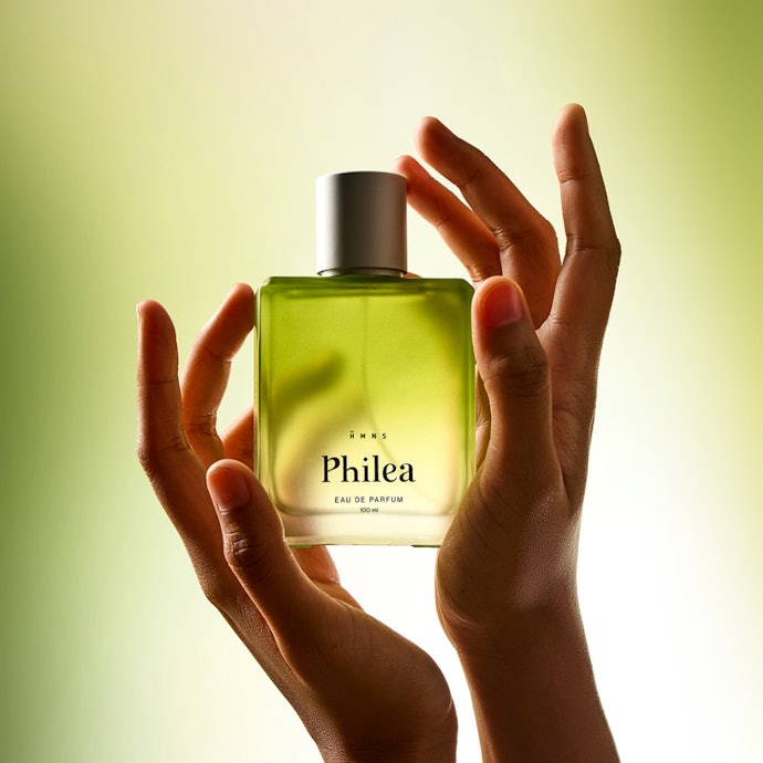 Projection, menunjukkan seberapa jauh parfum tercium