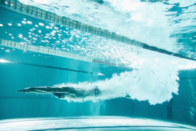 Briefs, tidak membatasi pergerakan Anda ketika berenang