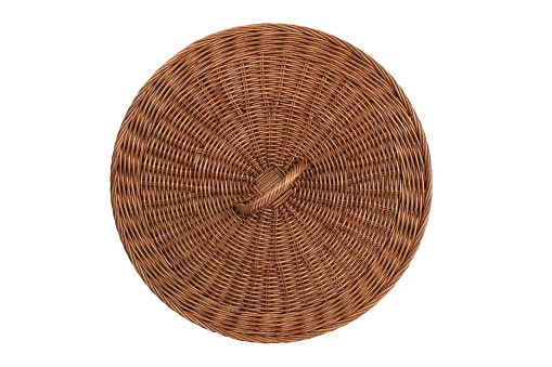 Tudung saji rotan/bambu, klasik dan timeless