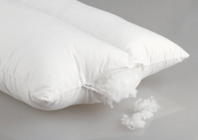 Dakron (polyester): Ringan, mudah dicuci, serta terjangkau